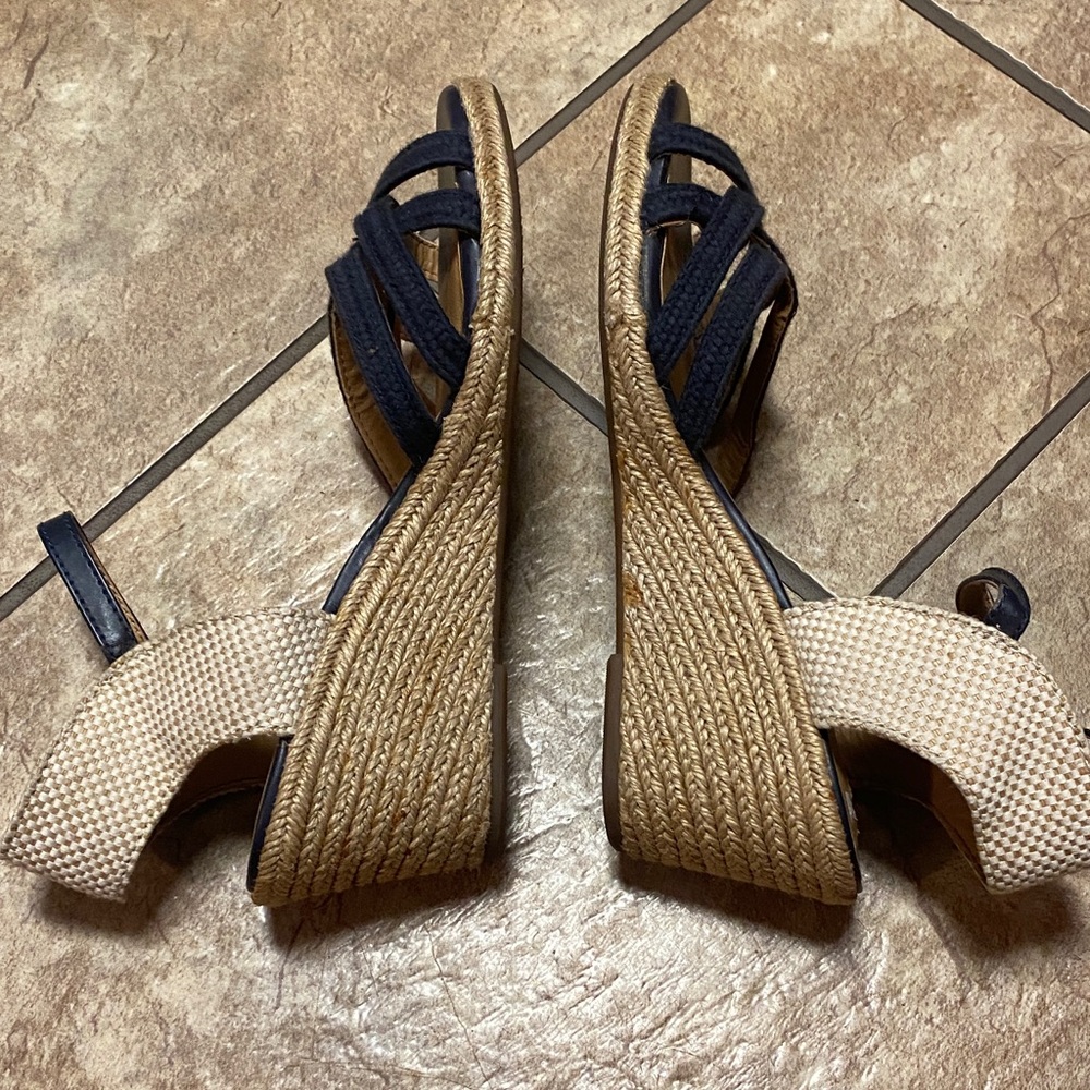 Lucky Brand Navy Espadrille 8N Sandals - Picture 5 of 10